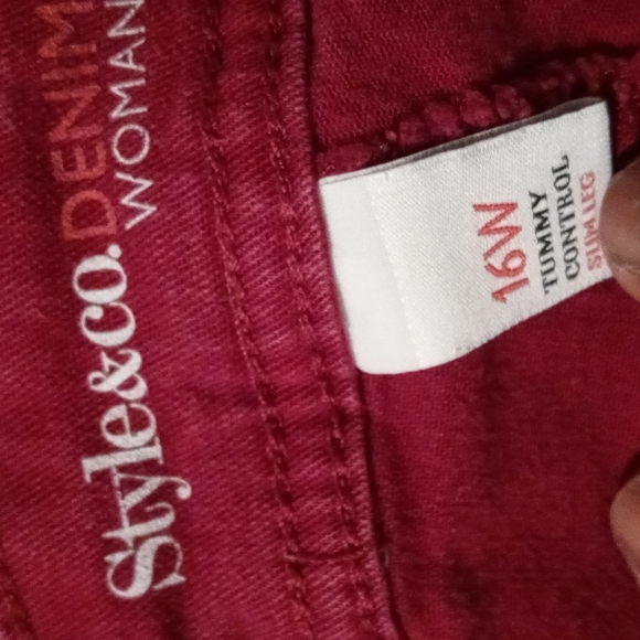 Style&Co denim jeans - Picture 3 of 3